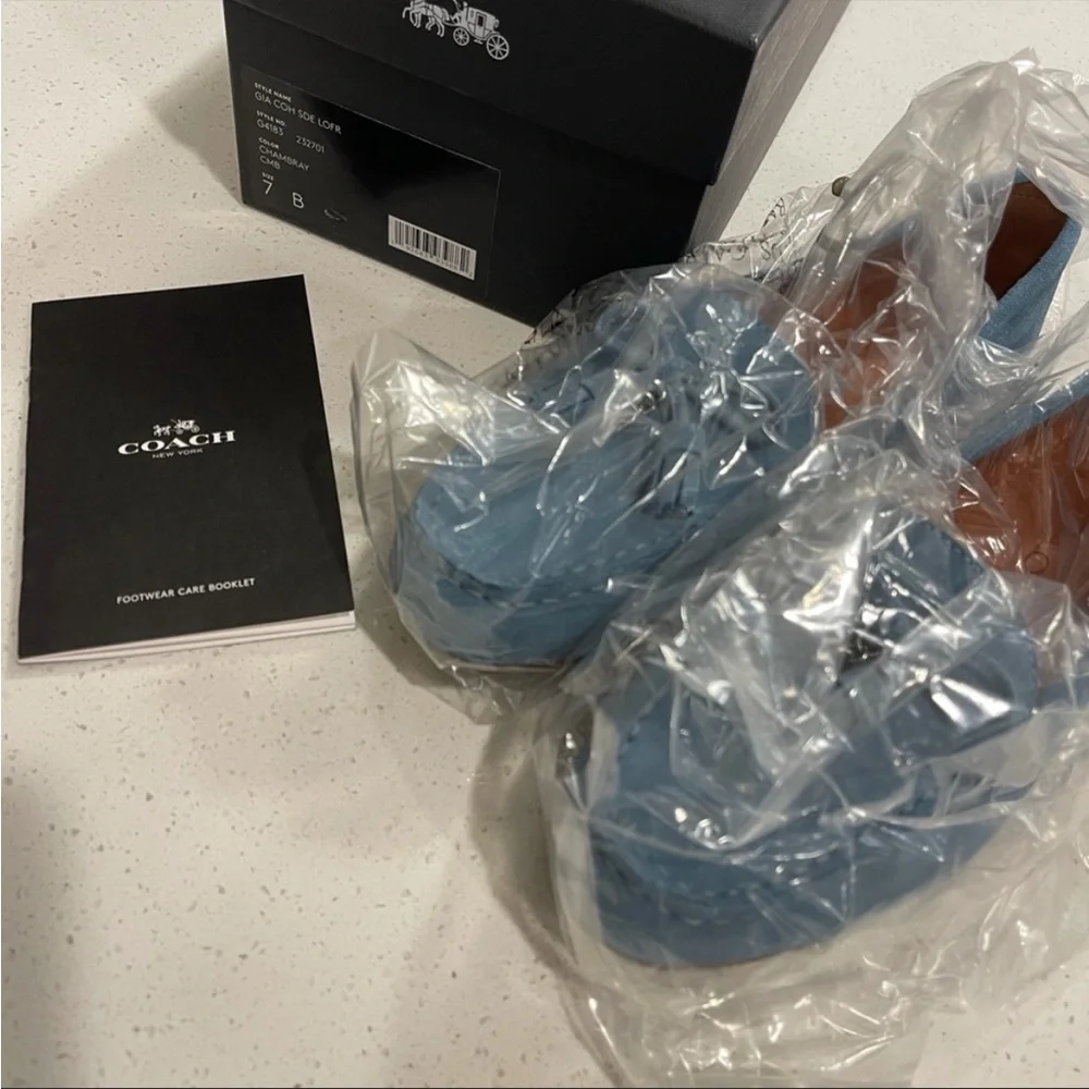Coach Gia Suede Loafers in Chambray size 7 - Picture 5 of 6